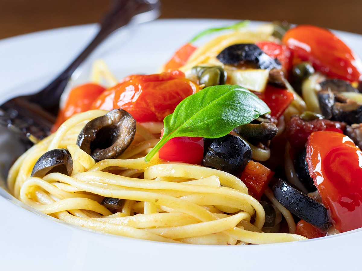 Linguine with Garlic, Capers, Chilis, & Tomatoes Recipe