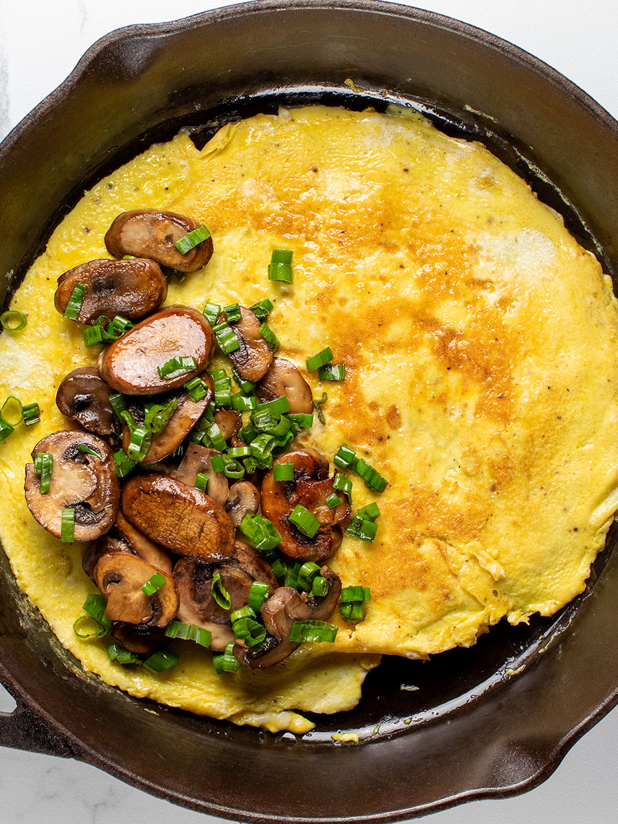 Omelette with Mushrooms & Scallions